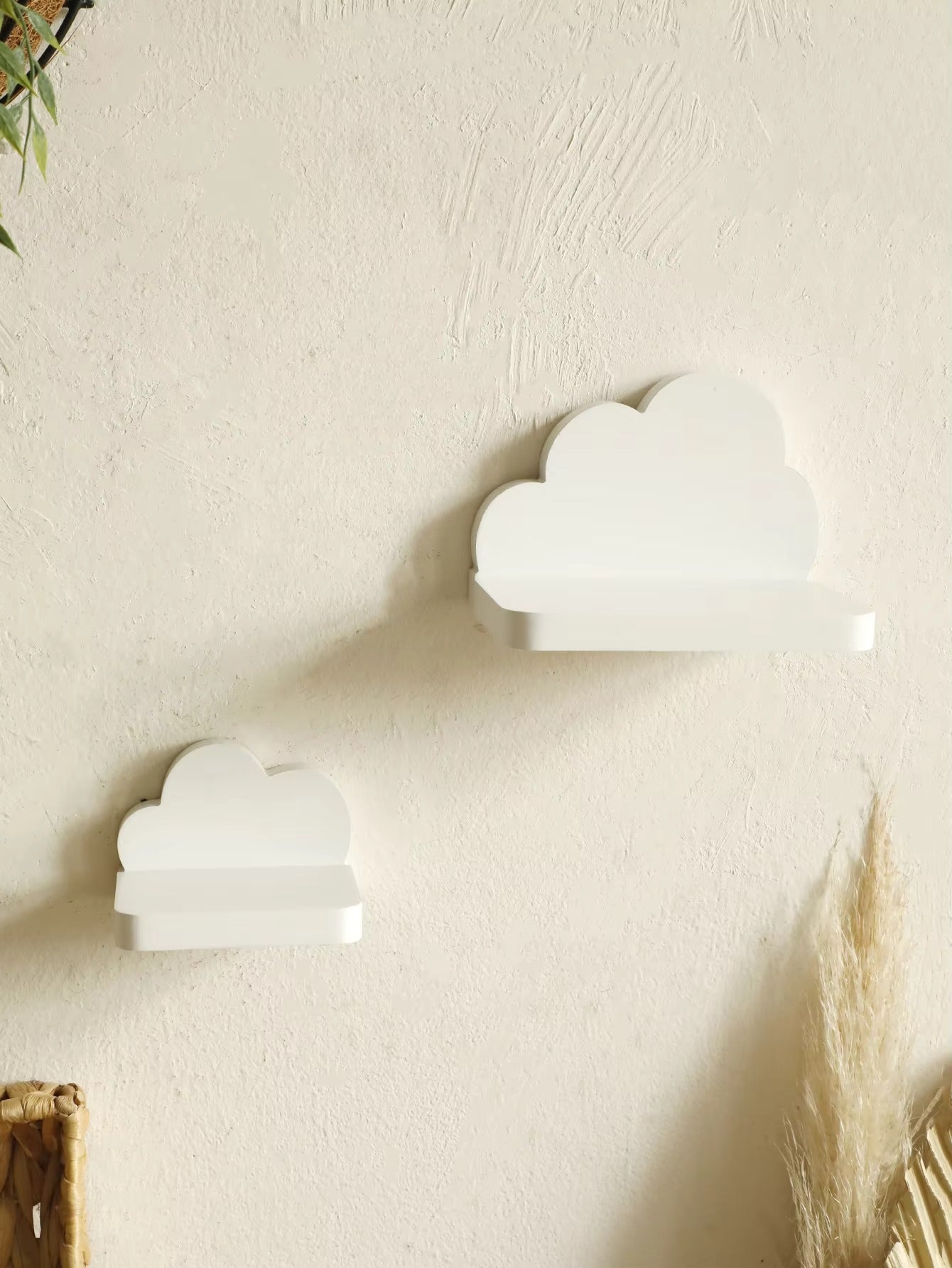 Boho Cloud Wall Shelf, Minimalist Floating Display Shelf for Kids' Room Decor, Wooden Cloud Shape Organizer for Nursery, Bedroom
